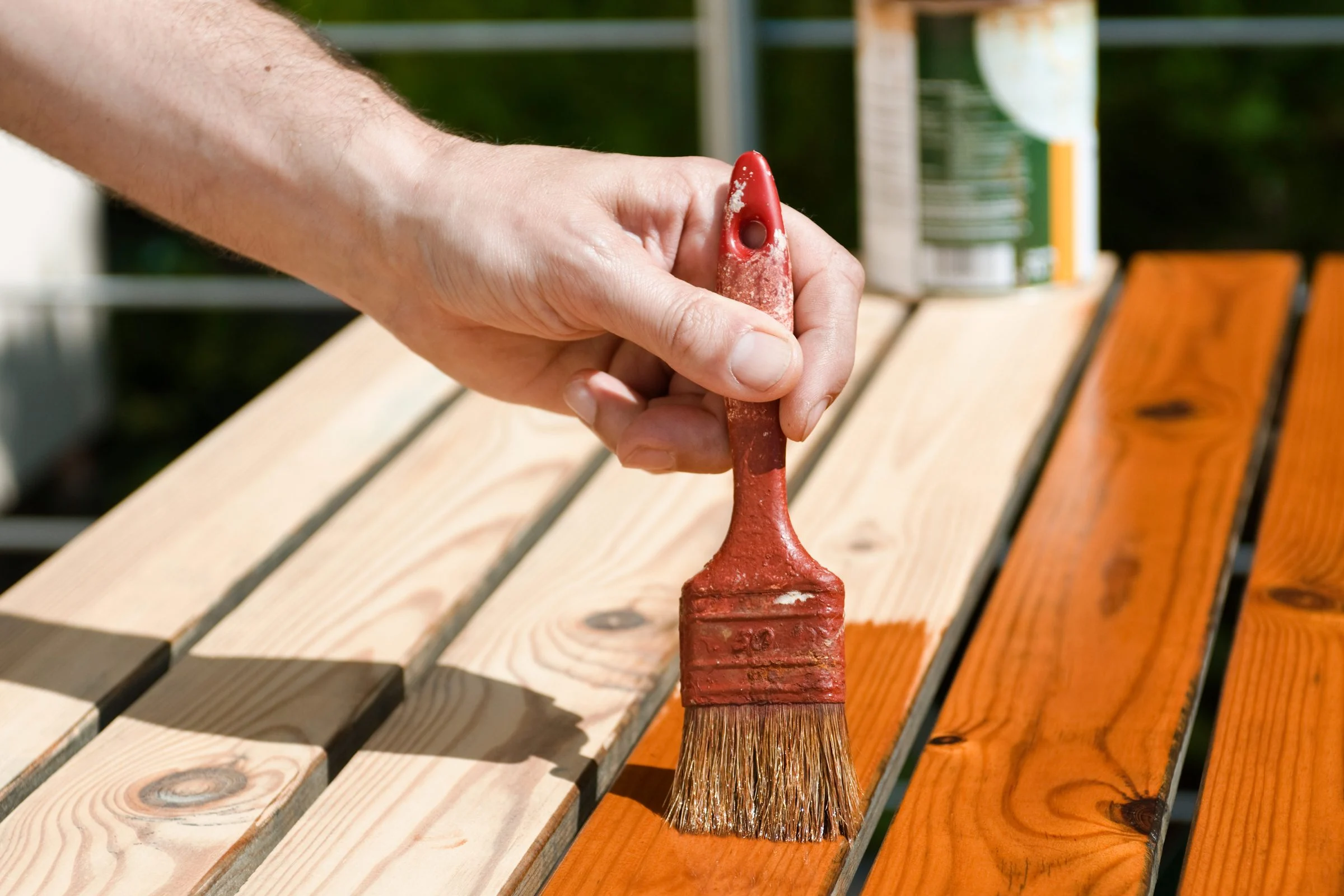 GettyImages 171137402 maple stain wood JVedit